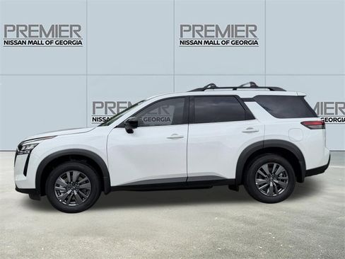 New 2026 Nissan Pathfinder SV w/ SV Premium Package FWD image 22
