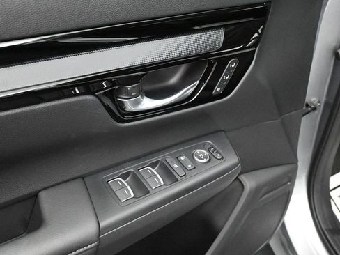 Used 2026 Honda CR-V EX-L image 17