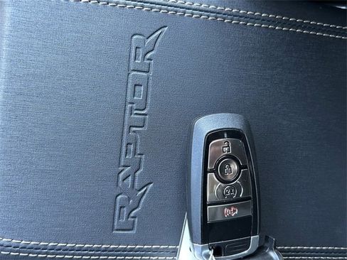 New 2025 Ford Bronco Raptor image 17