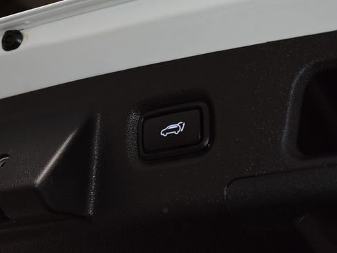 Used 2023 Hyundai Santa Fe SEL w/ Premium Package AWD/4WD image 33