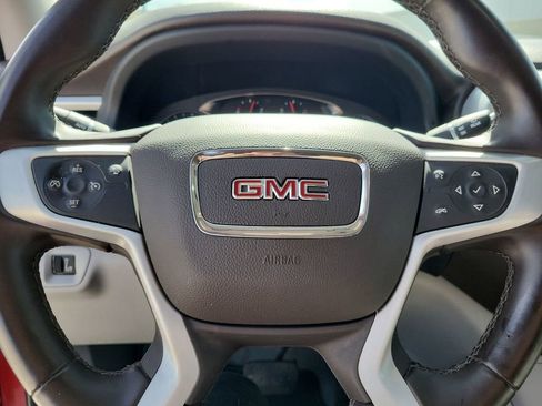 Used 2023 GMC Acadia SLT image 15