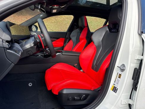 New 2026 BMW M5 Base image 10