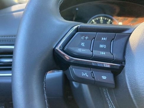 Used 2025 MAZDA CX-5 Signature image 28