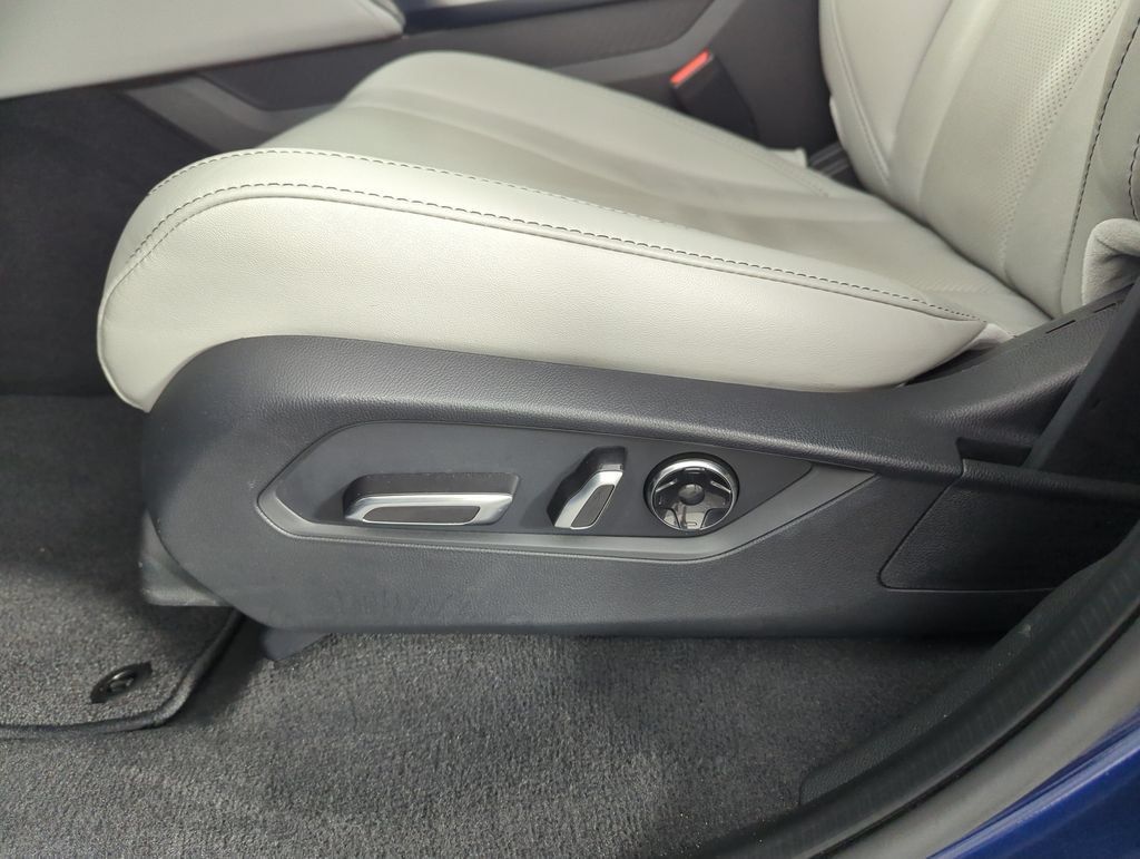 Used 2024 Acura MDX w/ Technology Package FWD image 13