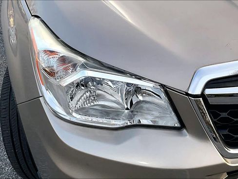 Used 2015 Subaru Forester 2.5i Limited image 27