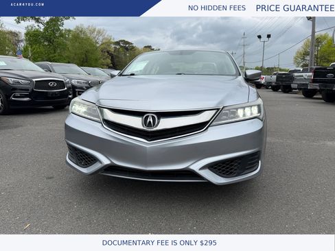 Used 2018 Acura ILX FWD image 2