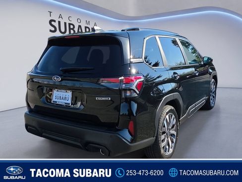 New 2026 Subaru Forester Touring AWD/4WD image 5