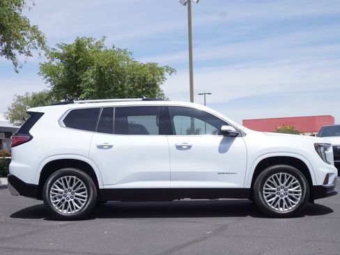 New 2026 GMC Acadia Denali w/ Super Cruise Package FWD image 2