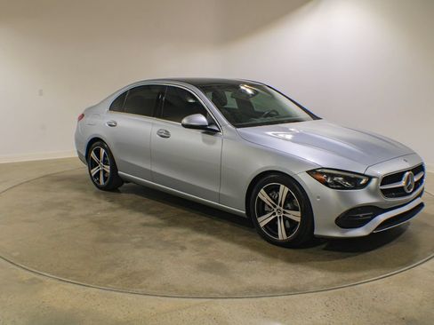 Used 2023 Mercedes-Benz C 300 4MATIC Sedan image 7