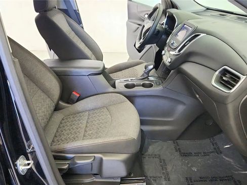 Used 2024 Chevrolet Equinox LT FWD image 36