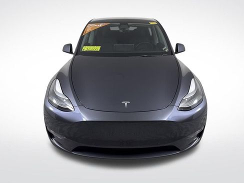 Used 2022 Tesla Model Y Performance image 8
