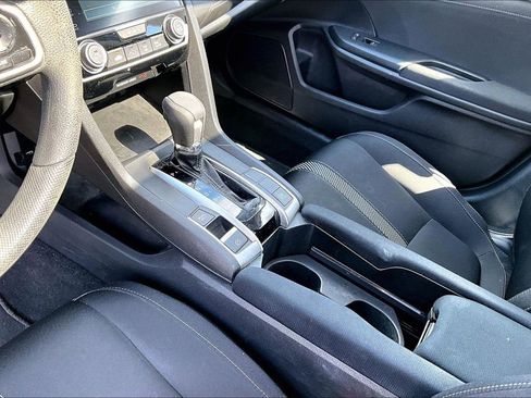 Used 2016 Honda Civic EX image 10