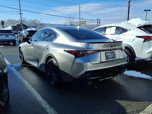 Used 2023 Lexus IS 350 F Sport image 4