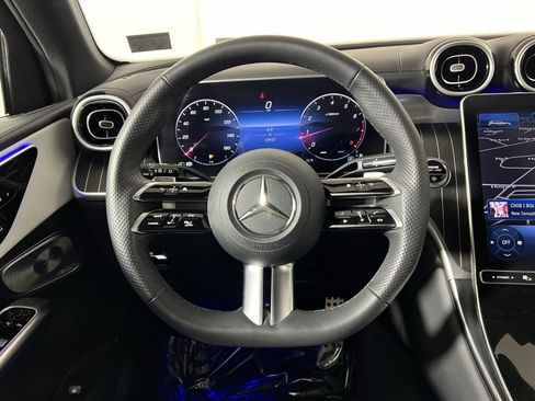 Used 2023 Mercedes-Benz GLC 300 4MATIC image 16