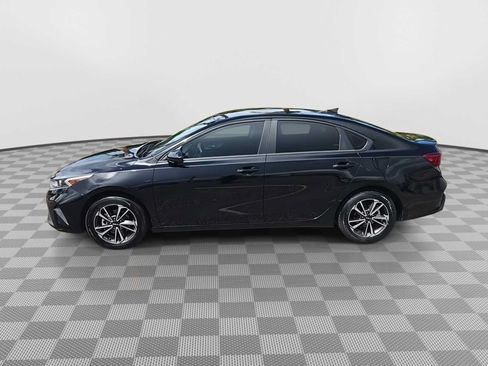 Used 2024 Kia Forte LXS FWD image 5