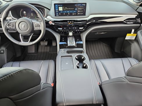 Used 2026 Acura MDX FWD w/ Technology Package image 14