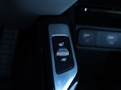 Used 2022 Kia Sorento SX Prestige w/ Panoramic Sunroof Package image 15