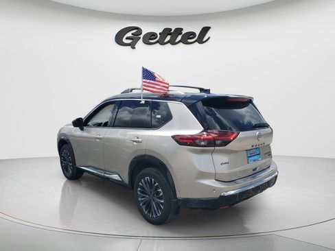 Used 2026 Nissan Rogue Platinum w/ Platinum Premium Package AWD/4WD image 12