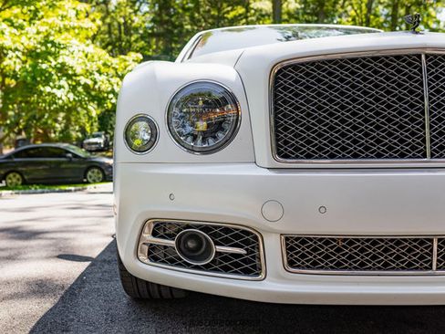Used 2019 Bentley Mulsanne Speed image 67