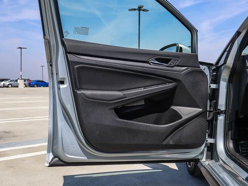 New 2026 Volkswagen GTI SE FWD image 22