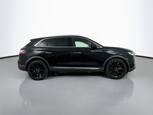 Used 2020 Lincoln Nautilus Reserve w/ Monochromatic Package AWD/4WD image 8