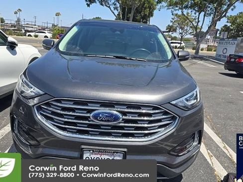 Used 2019 Ford Edge Titanium AWD/4WD image 2