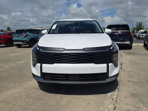 New 2026 Kia Sportage LX FWD image 3