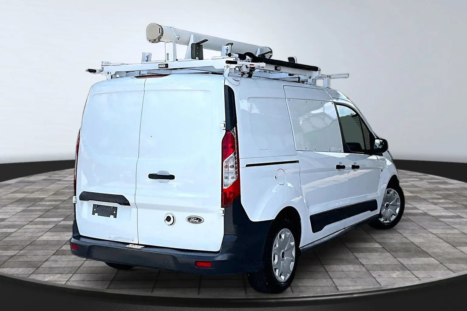 Used 2016 Ford Transit Connect XL FWD image 6