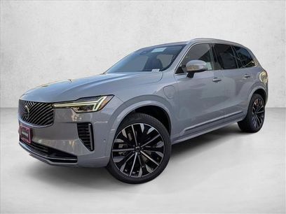 New 2026 Volvo XC90 T8 Ultra w/ Protection Package