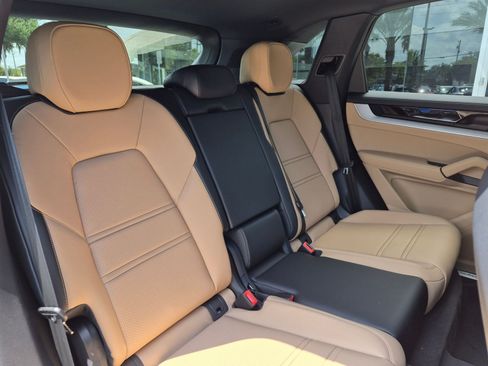 New 2026 Porsche Cayenne AWD/4WD image 24