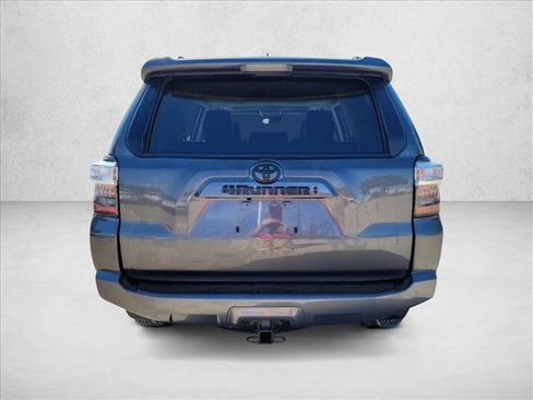 Used 2022 Toyota 4Runner SR5 Premium w/ Moonroof Package image 6