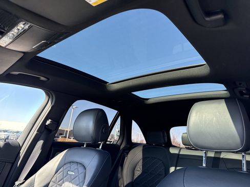 Used 2019 Mercedes-Benz GLC 63 AMG 4MATIC image 23