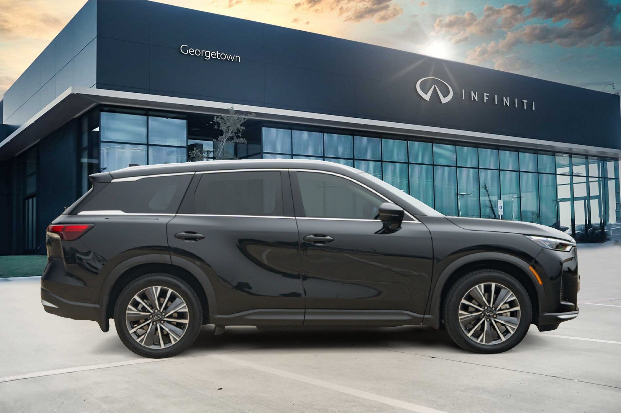 Certified 2027 INFINITI QX60 Luxe w/ Family Package FWD image 4
