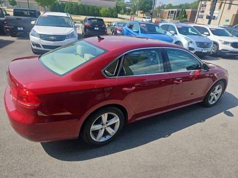 Used 2015 Volkswagen Passat 1.8T Limited Edition FWD image 7