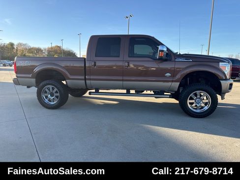 Used 2012 Ford F250 King Ranch w/ King Ranch w/Chrome Pkg image 29