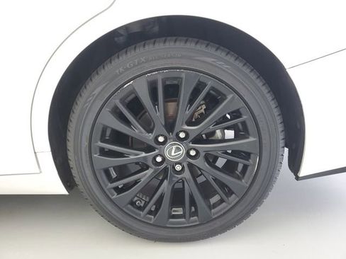 Used 2020 Lexus ES 350 Ultra Luxury w/ Accessory Package 2 FWD image 12