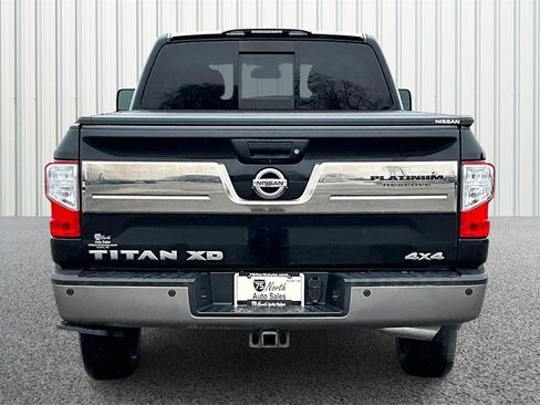 Used 2018 Nissan Titan Platinum Reserve image 5