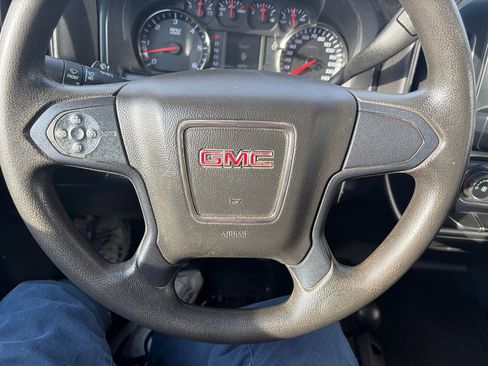 Used 2016 GMC Sierra 2500 4x4 Crew Cab w/ Sierra Convenience Package image 28