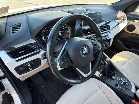 Used 2018 BMW X1 xDrive28i w/ Convenience Package AWD/4WD image 10