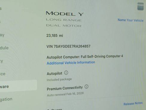 Used 2024 Tesla Model Y Long Range image 26