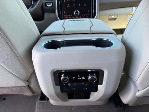 New 2026 GMC Yukon XL Denali w/ Denali Reserve Package image 15