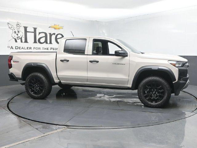 New 2026 Chevrolet Colorado Trail Boss AWD/4WD image 1