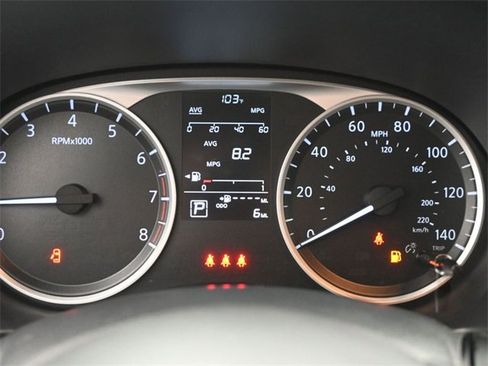 New 2025 Nissan Kicks Play S image 32