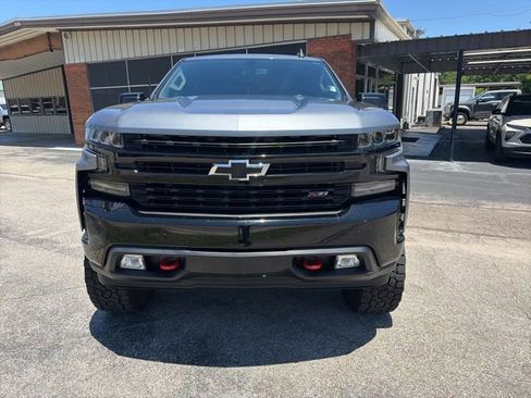 Used 2020 Chevrolet Silverado 1500 LT Trail Boss AWD/4WD image 3