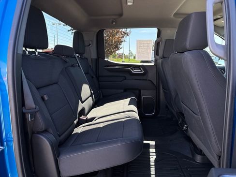 Certified 2023 GMC Sierra 1500 Elevation w/ LPO, Elevation Black Package AWD/4WD image 37