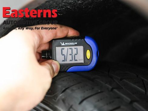 Used 2024 Jeep Compass Latitude AWD/4WD image 22