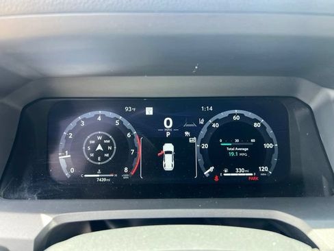 Used 2026 Toyota 4Runner Limited AWD/4WD image 12