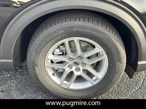 New 2026 Ford Explorer Active image 12