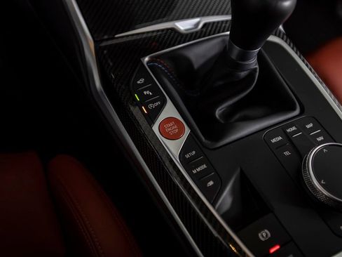 Used 2025 BMW M4 Coupe w/ Executive Package RWD image 37