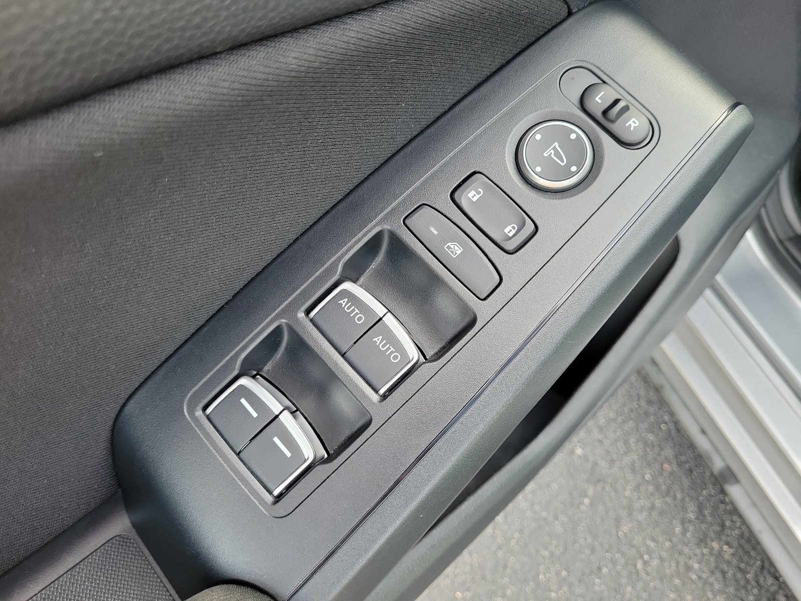 Used 2023 Honda Civic Sport image 14